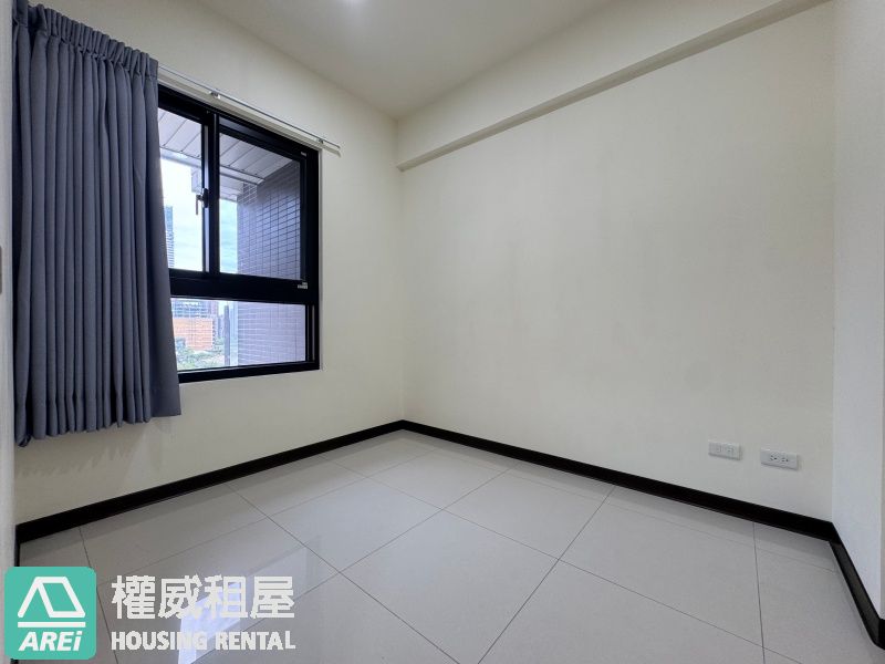 【博愛香榭】巨蛋商圈｜近R14巨蛋站｜精緻出租