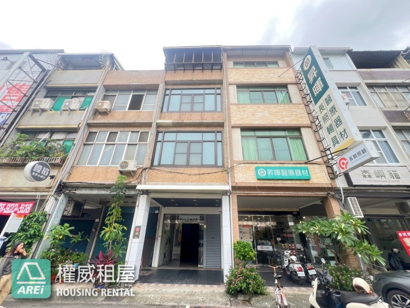 🏤青年一路×中山一路★臨路透天|黃金店面•創業首選|適電商展示.美業.服飾選物.多元業種