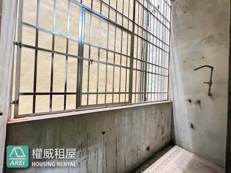 🏤青年一路×中山一路★臨路透天|黃金店面•創業首選|適電商展示.美業.服飾選物.多元業種