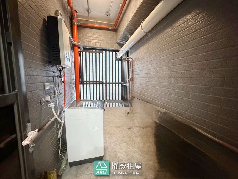 🍍輕軌旁和築豐光｜高樓2+1房雙衛平車🍍全新