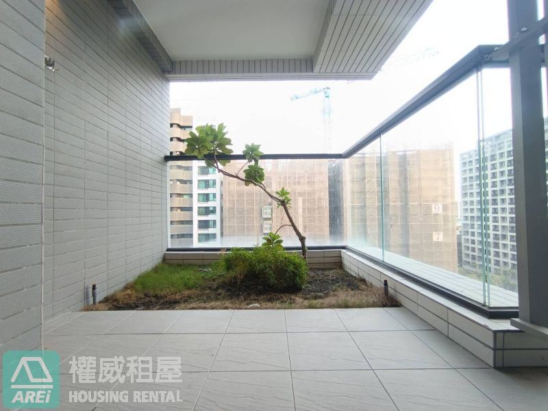 首席大院|近國道10|近仁雄/八德商圈|品味裝潢兩房平車
