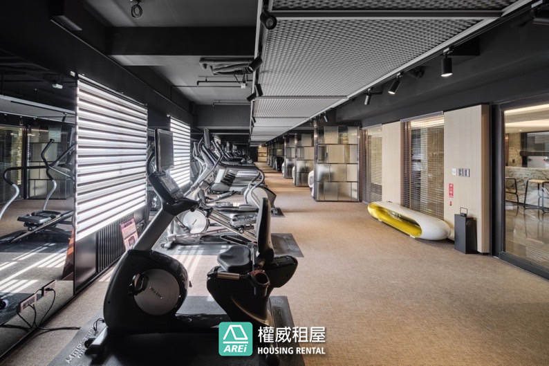 美廳苑｜正美術館高樓溫馨採光2+1房車位