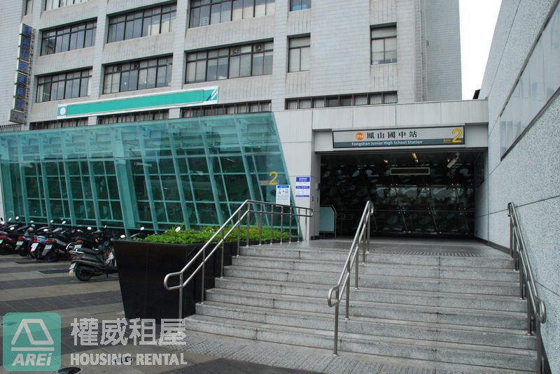 鳳山雙捷運鋭揚捷仕堡3房平車