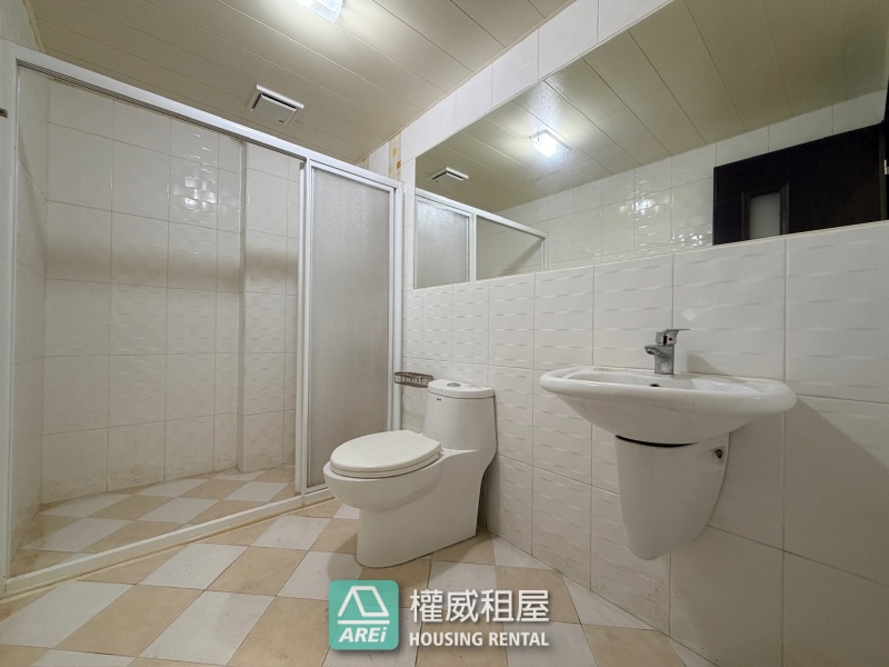 🏡 橋頭仕豐南路透天｜四層樓的自在空間，把一家人的生活好好裝進來