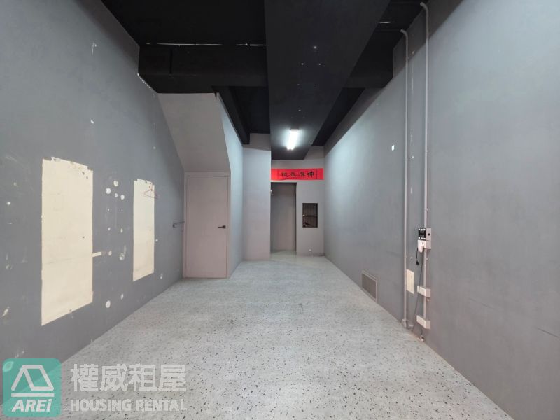 前鎮瑞祥街∣透天店面∣美甲∣美睫∣美髮∣美容∣個人工作室∣倉庫