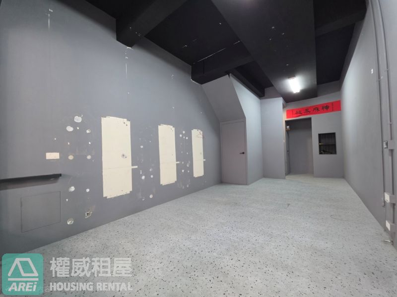 前鎮瑞祥街∣透天店面∣美甲∣美睫∣美髮∣美容∣個人工作室∣倉庫