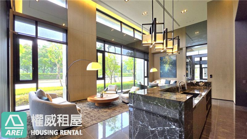 永信原旭∣高雄大學∣首排綠景∣三房二衛∣平面車位∣首次出租∣可租補