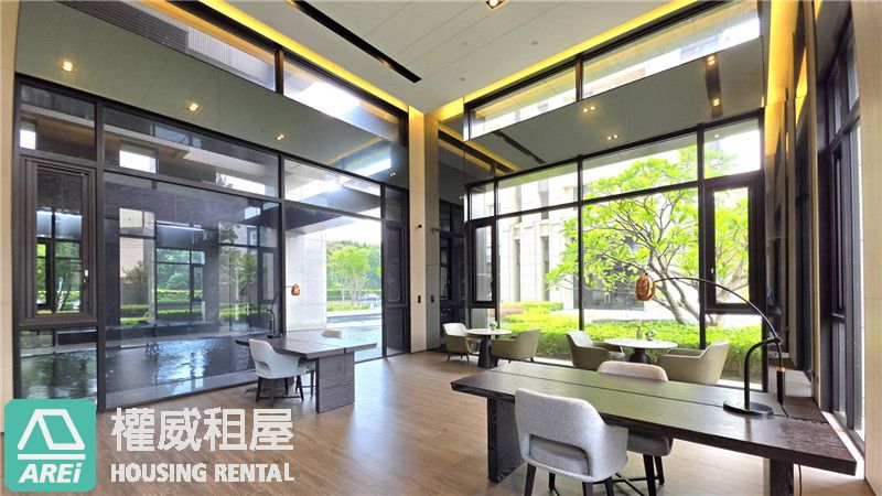 永信原旭∣高雄大學∣首排綠景∣三房二衛∣平面車位∣首次出租∣可租補