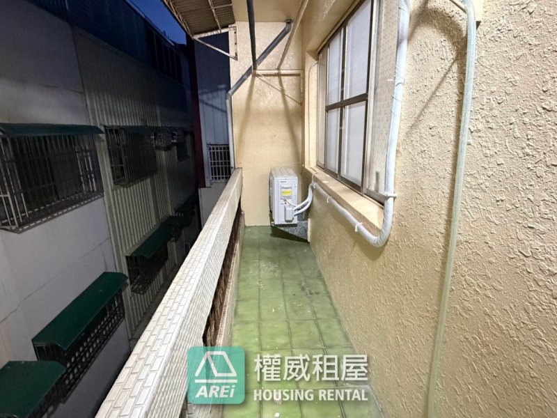 🏡 楠梓元昌街三房｜右昌生活圈．生活機能成熟，住得自在又舒服