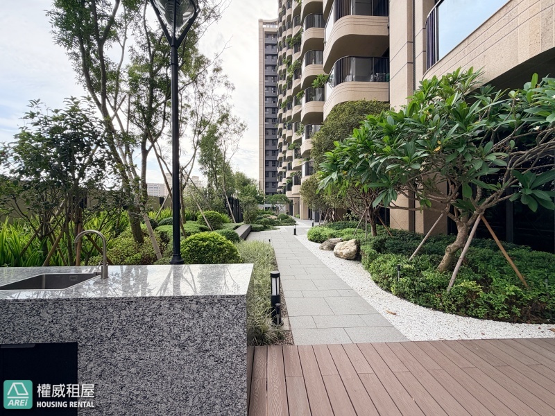 🌳 清景麟國家公園｜公園為鄰，收藏城市裡的一方從容｜兩房平車