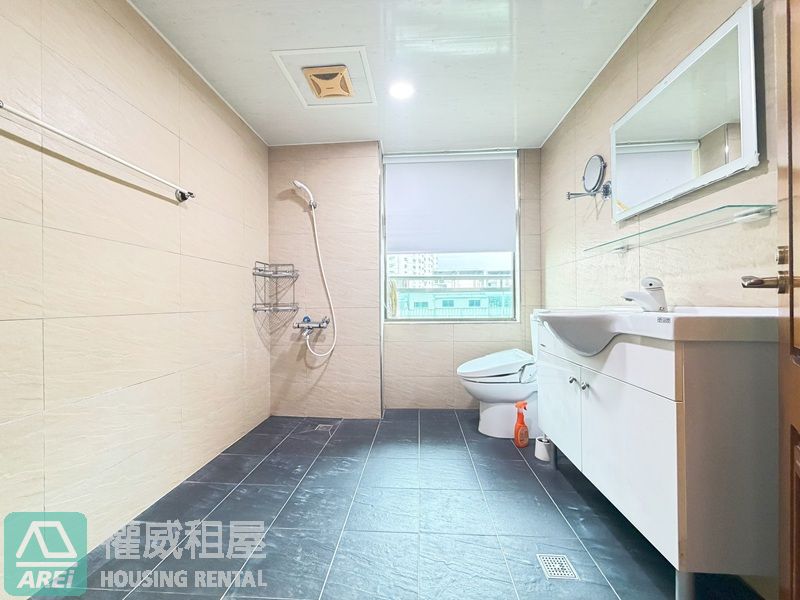巨蛋MRT鼎宇和楓泳池大3房平車