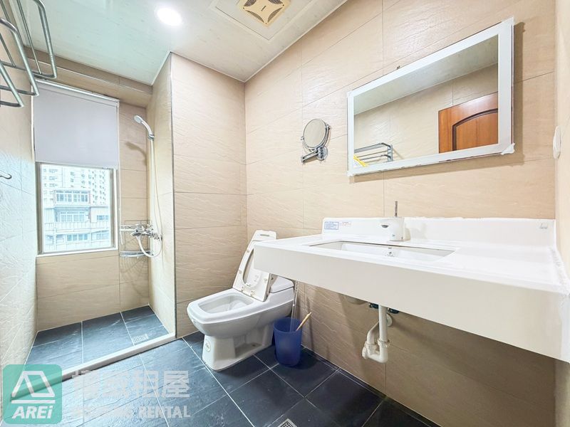 巨蛋MRT鼎宇和楓泳池大3房平車