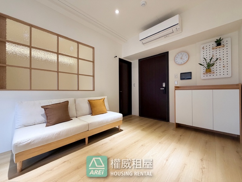 🏡 鑫巨蛋2｜日系奶油宅，在巨蛋生活圈收藏一室溫柔