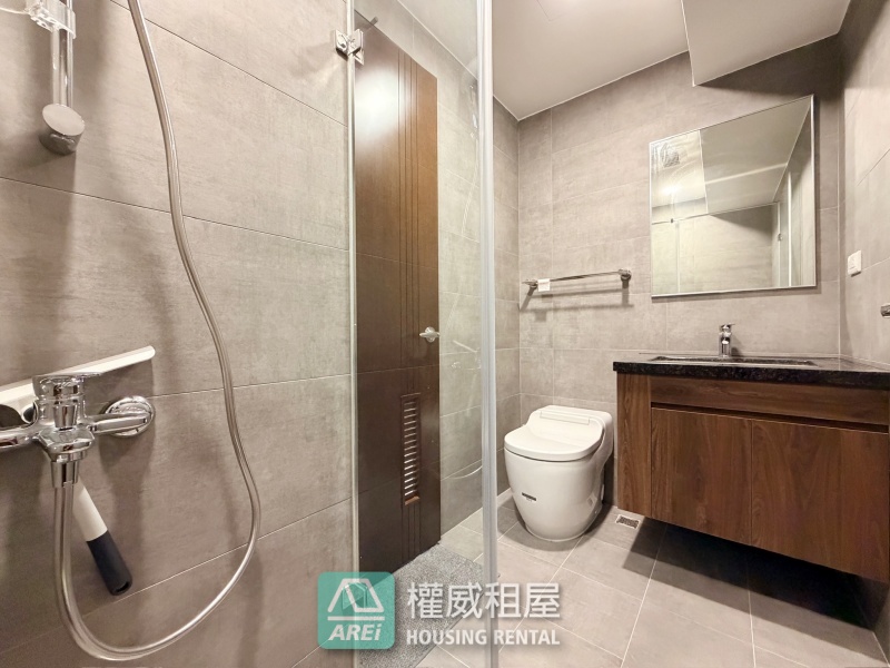 🏡 鑫巨蛋2｜日系奶油宅，在巨蛋生活圈收藏一室溫柔