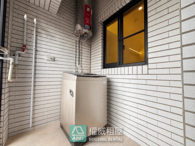 🏡 鑫巨蛋2｜日系奶油宅，在巨蛋生活圈收藏一室溫柔