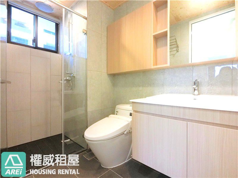 【淳白】愛河之心・高醫商圈寵物友善邊間宅