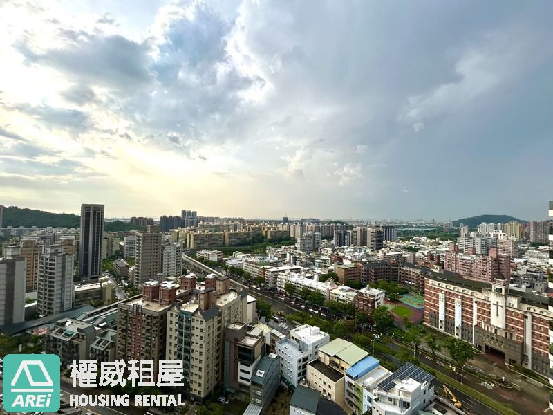 整層住家｜美術白天鵝｜精緻裝潢一大房｜開放式空間｜大平車