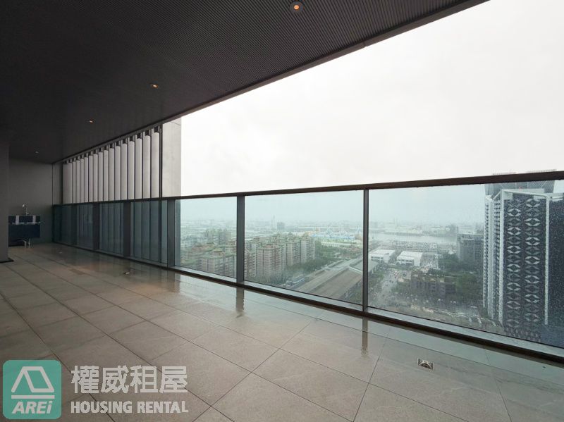 🌊 定潮｜高樓港灣無敵海景・全新3房3衛2平車