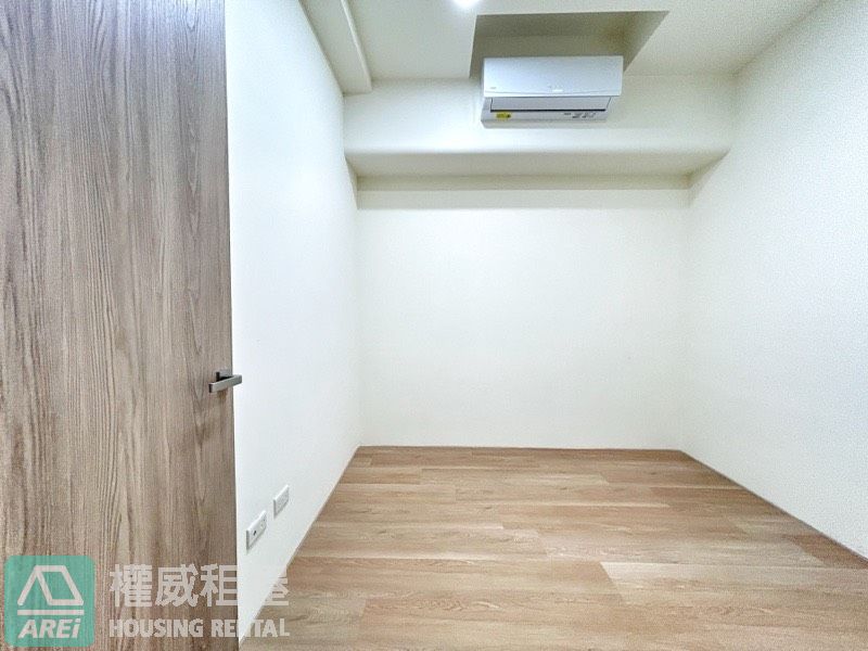 仰德˙駁二✧ | 近捷運輕軌 | 全新高樓2房可租補