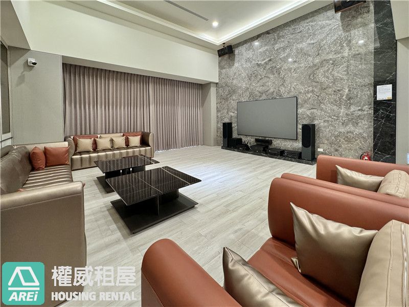 🎯高醫核心黃金角店｜郡都當代現代美裝極品店辦