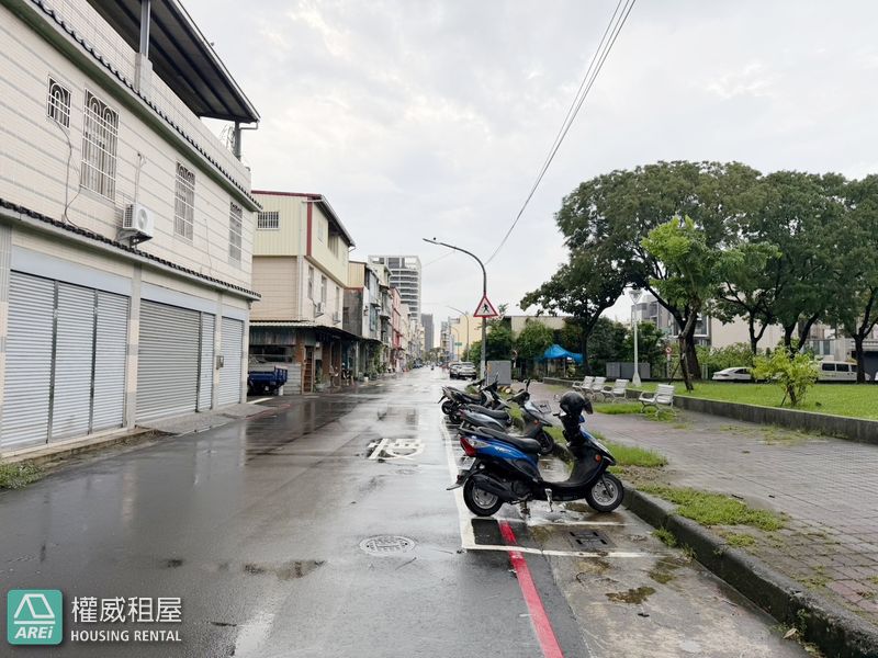 🍍小港機場｜明義小學｜公園旁大四房｜空屋🍍