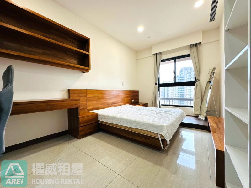 美術館國王傳奇2｜高樓層山景採光3房雙平車 |