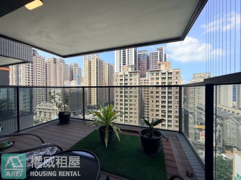 可租補｜美術館白天鵝｜美裝潢1+1房平車