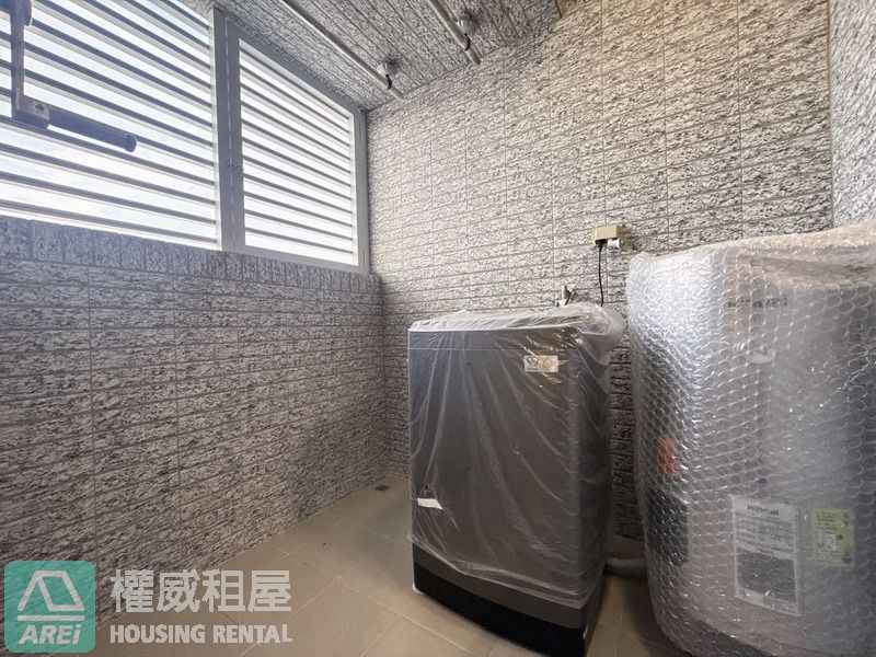 巨蛋商圈浤圃巨星⭐️高樓層景觀採光二房二衛