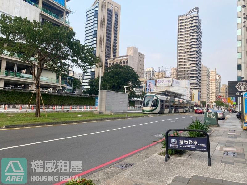捷運&輕軌交會|近義享天地&好市多|原鑄四房平車