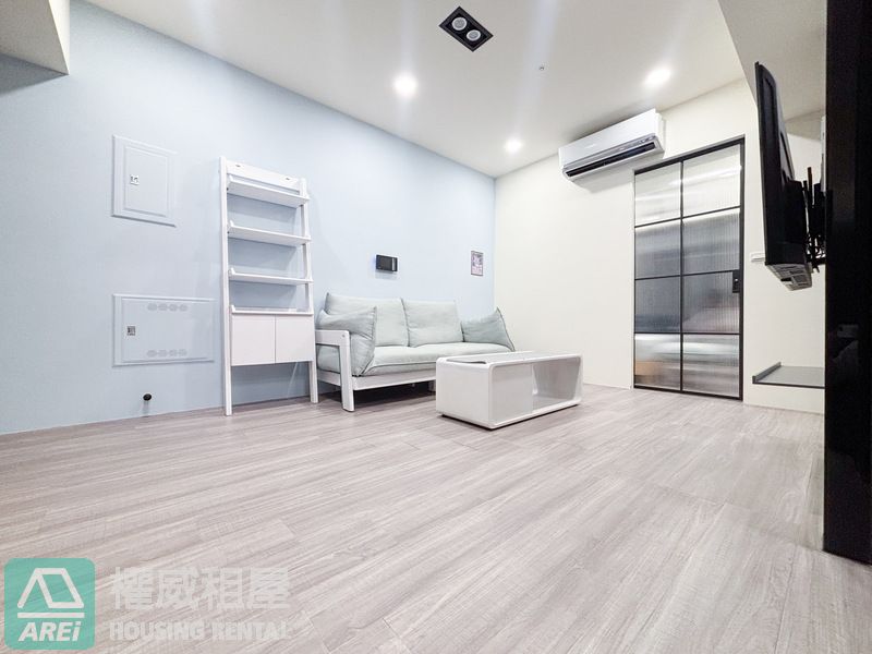 ✨前金J.ART兩房｜5年新屋 近六合夜市 雙捷運🌿