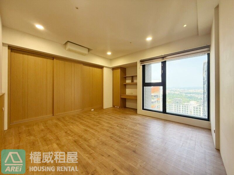 鼎宇森風景｜質感3+1房雙衛雙陽台｜職業佳・寵物友善