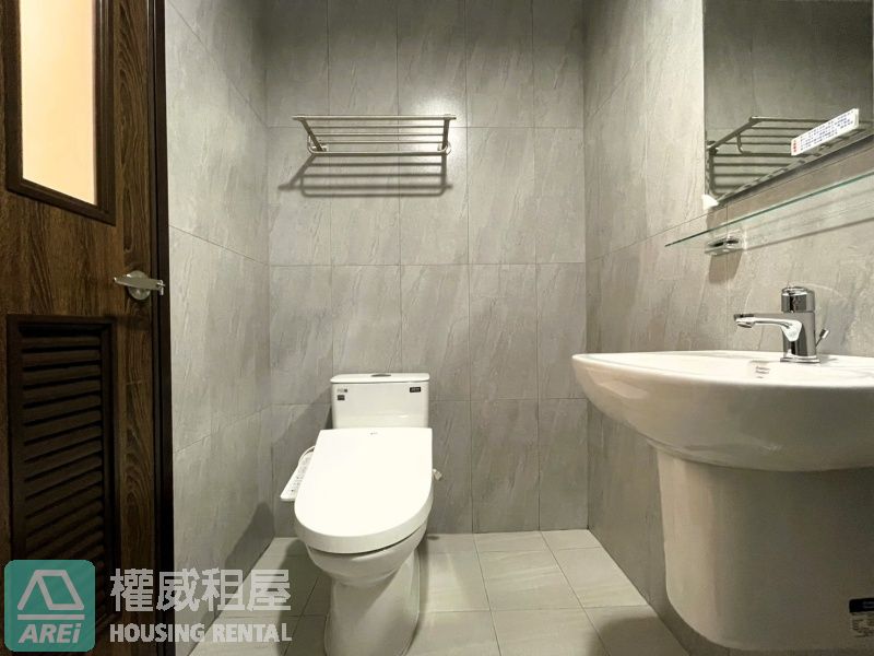 綠地第一排|郡都橋科大極|日式無印採光佳|全新家具電|正兩房