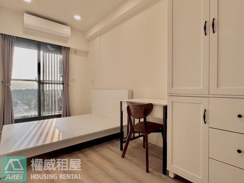 綠地第一排|郡都橋科大極|日式無印採光佳|全新家具電|正兩房