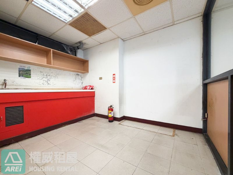中央公園科見大廈店面