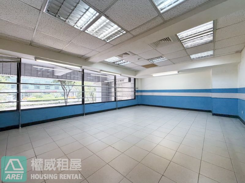中央公園科見大廈店面