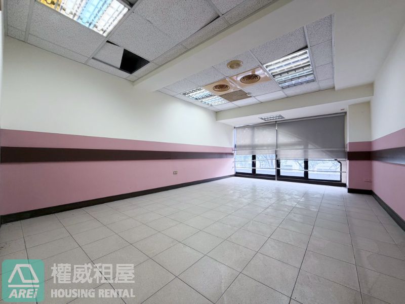 中央公園科見大廈大坪數辦公室