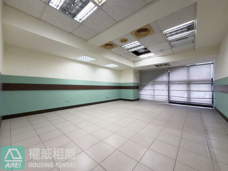 中央公園科見大廈大坪數辦公室