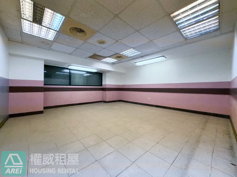 中央公園科見大廈大坪數辦公室