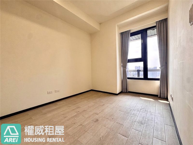 🏡 民生一號院｜純白質感裝潢，開朗採光兩房平車