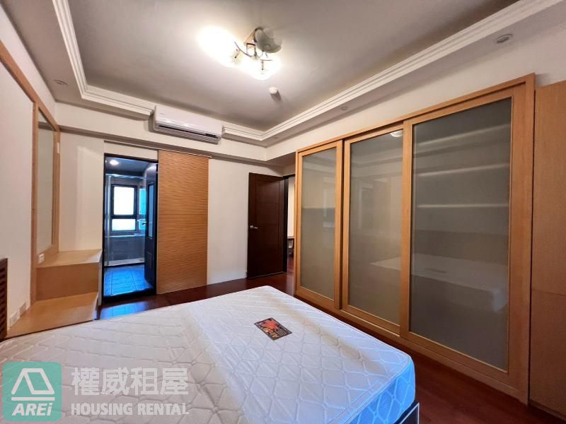 🏡 太普風格｜美術館・典雅溫馨 3 房平車