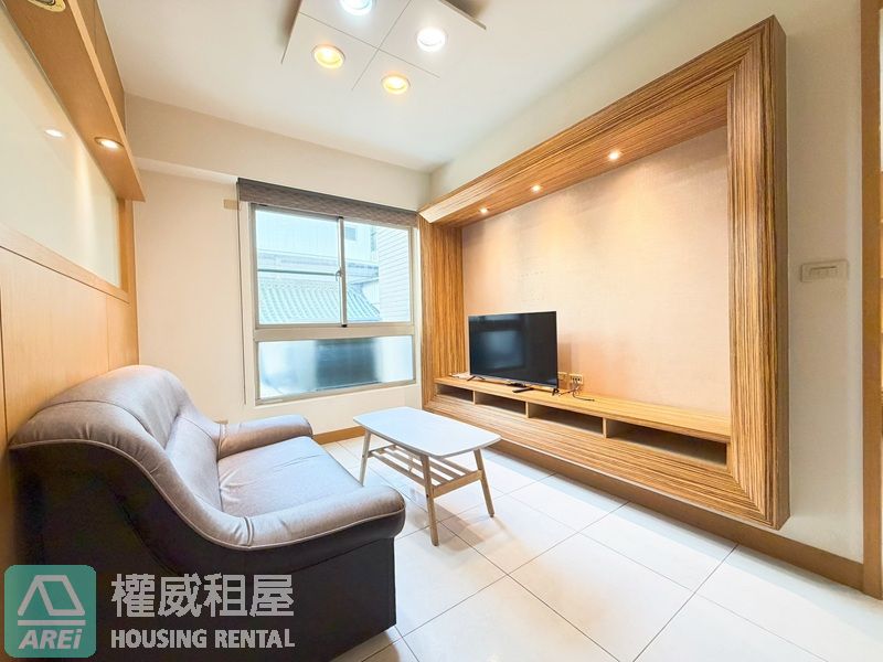 獅甲鳳凰嘉鄰2房車位可租補