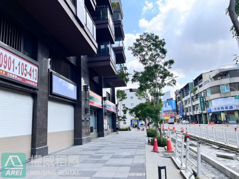 🏙️ 近科工館|皇普摩天100高樓1+1房車位|可寵物租補
