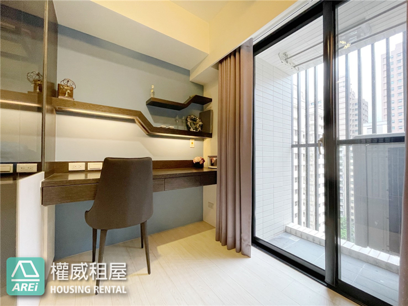 ihome3美術館極簡優雅2房