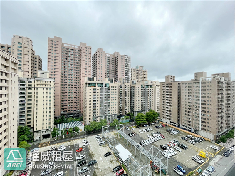 ihome3美術館極簡優雅2房